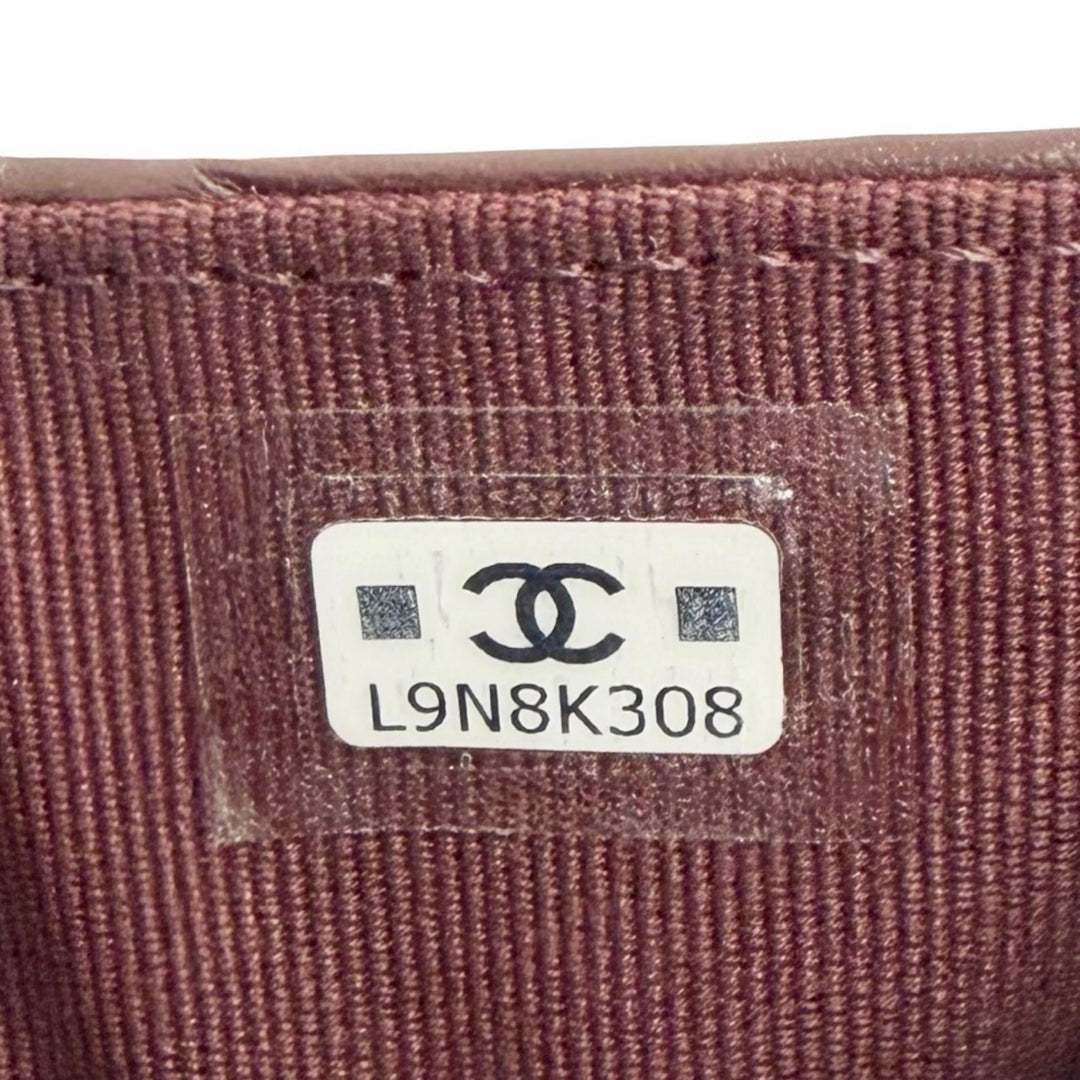 Excellent CHANEL Matelassé Timeless Classic Small Flap Wallet AP0230