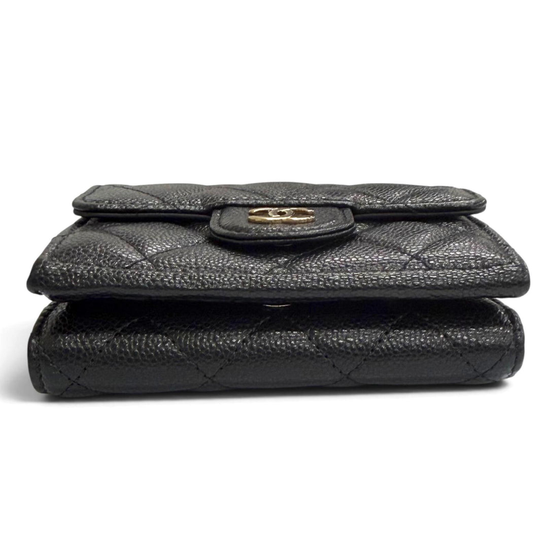Excellent CHANEL Matelassé Timeless Classic Small Flap Wallet AP0230