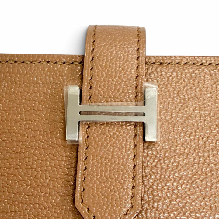 Pristine HERMES Bifold Wallet Bearn Mini Card case with coin case Shave Women