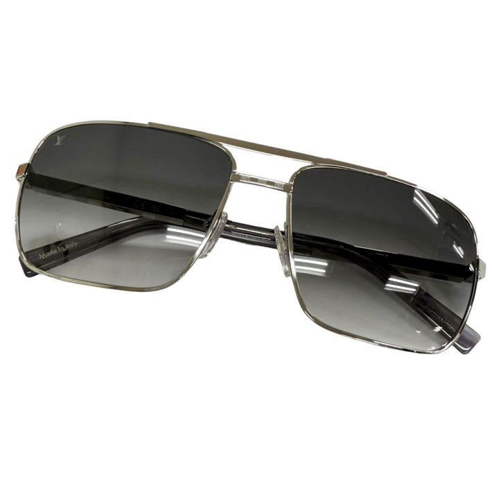 Excellent LOUIS VUITTON Sunglasses Attitude Current product Argent