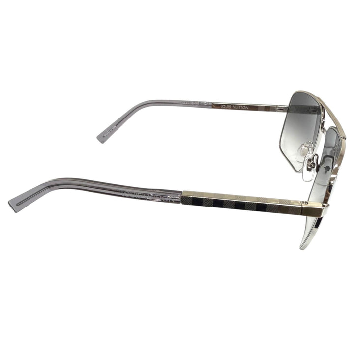 Excellent LOUIS VUITTON Sunglasses Attitude Current product Argent