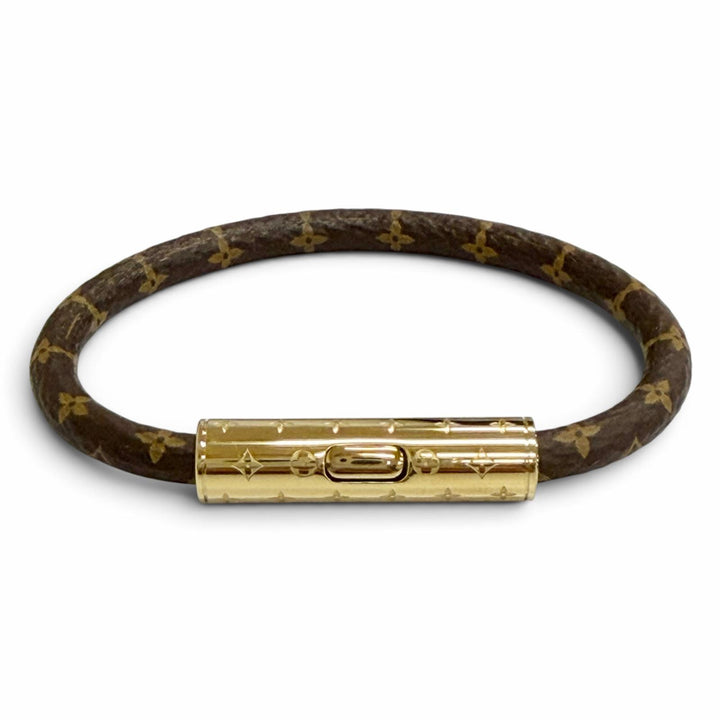 Excellent LOUIS VUITTON bracelet LV Confidential Monogram canvas Women M8274F