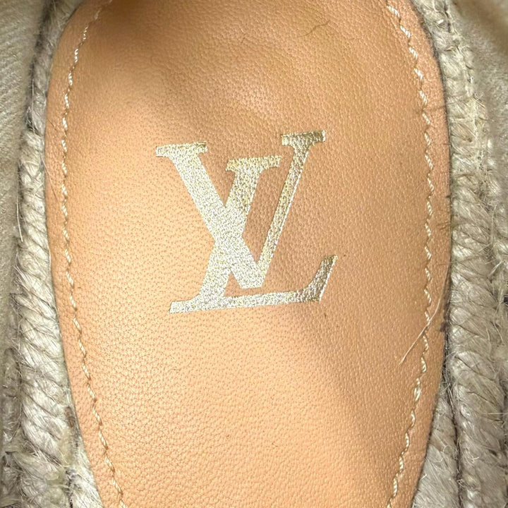 Great LOUIS VUITTON Slip-on Monogram logo embroidered espadrilles Navy