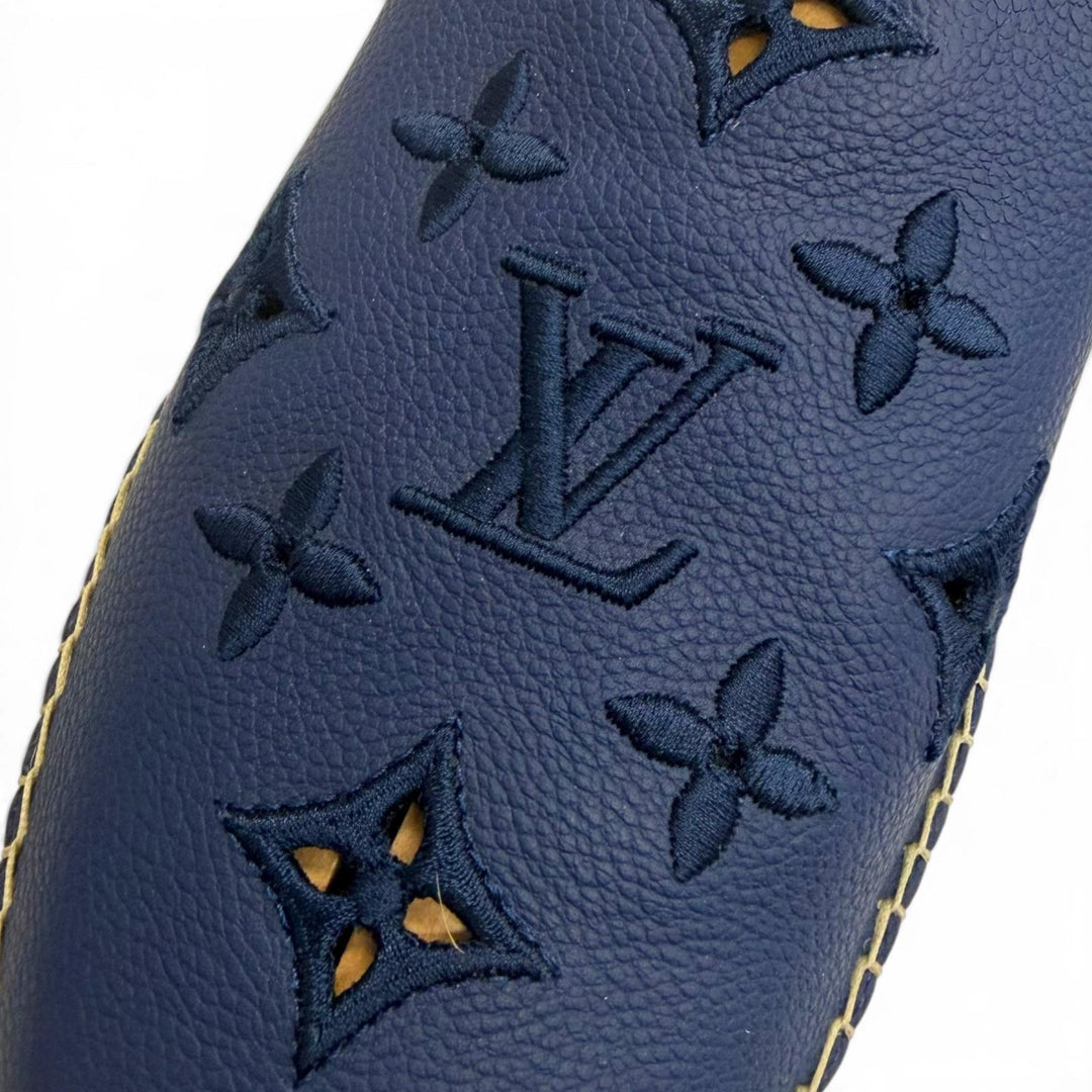 Great LOUIS VUITTON Slip-on Monogram logo embroidered espadrilles Navy