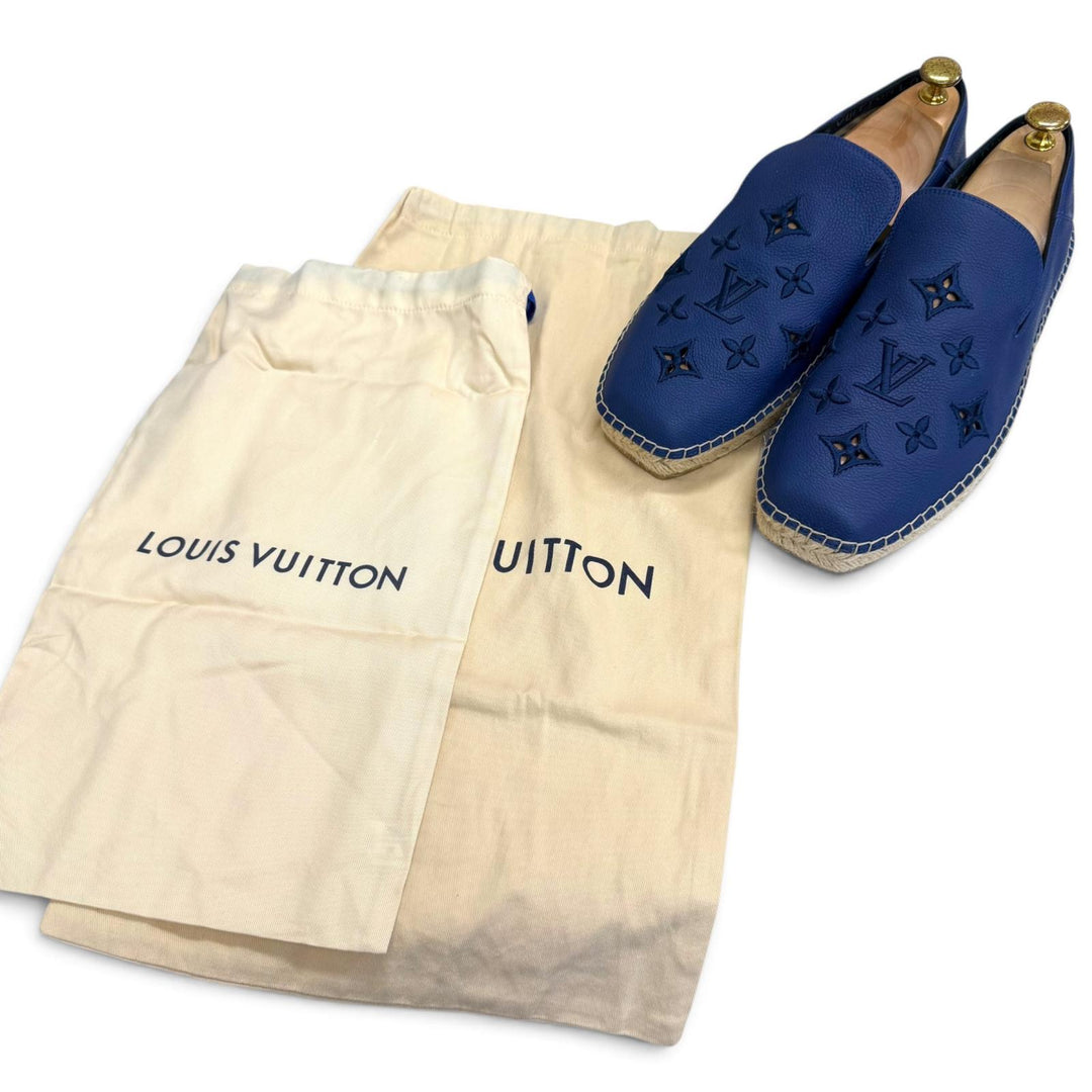 Great LOUIS VUITTON Slip-on Monogram logo embroidered espadrilles Navy