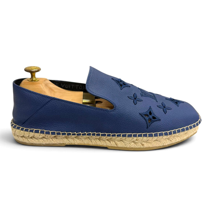 Great LOUIS VUITTON Slip-on Monogram logo embroidered espadrilles Navy