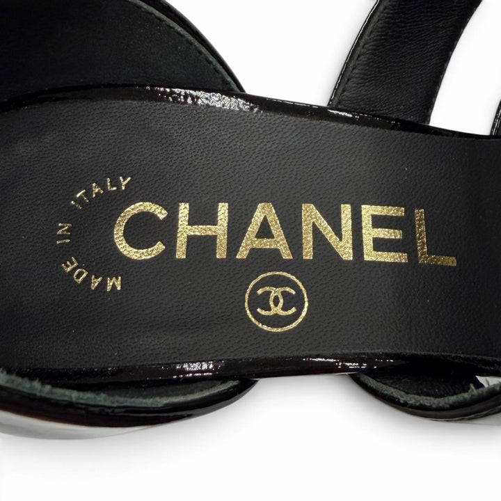 Great CHANEL pumps black Patent leather Women 36.5 G39048