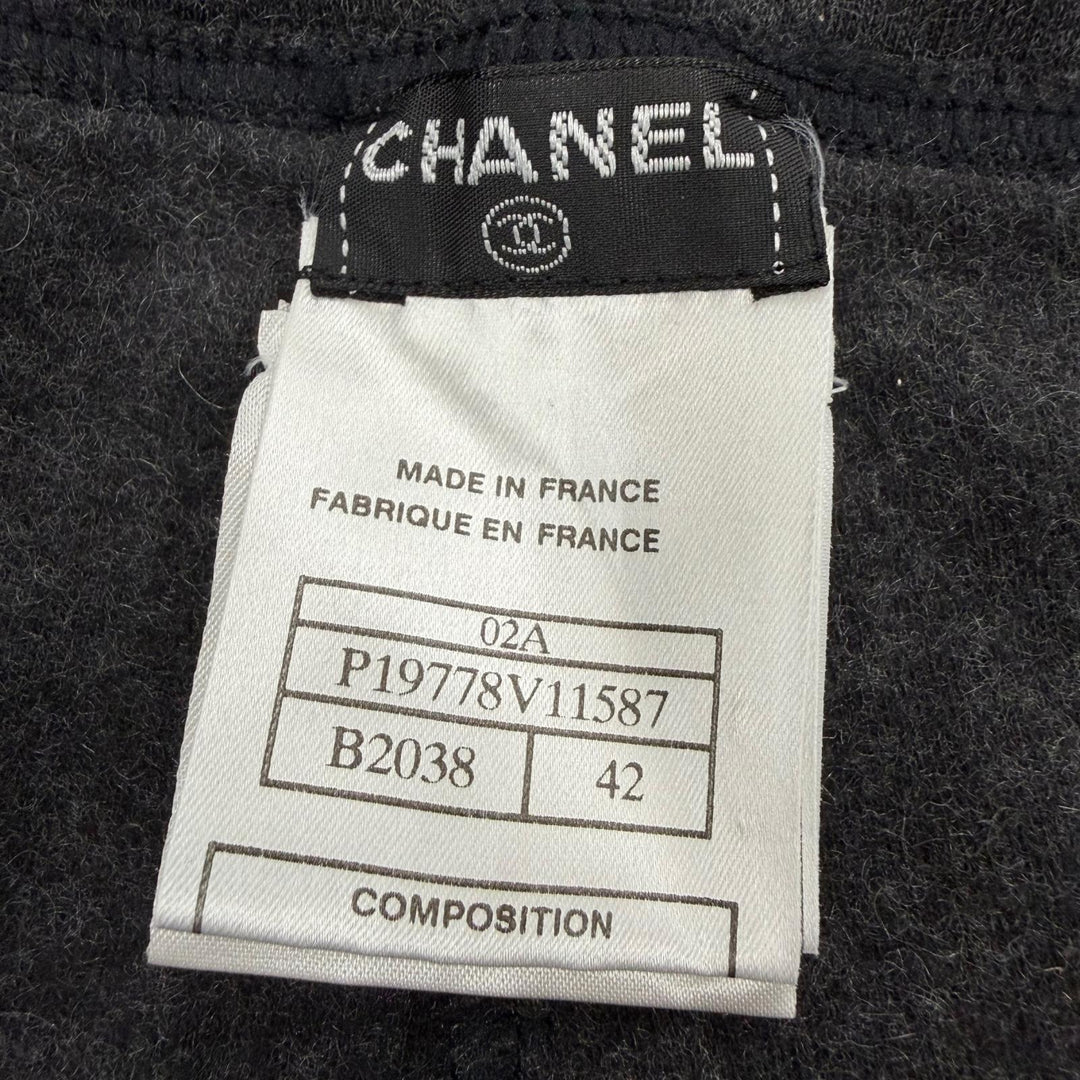 Great CHANEL Pants 2WAY COCO Mark Sweatpants (Half Size) gray 42 02A P19778