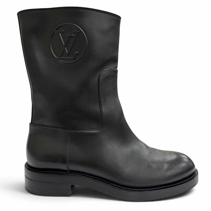 Great LOUIS VUITTON short boots LV Circle Logo Round Toe Flats black leather 37