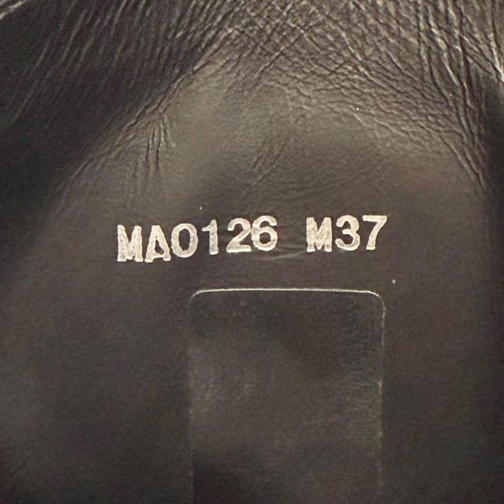 Great LOUIS VUITTON short boots LV Circle Logo Round Toe Flats black leather 37