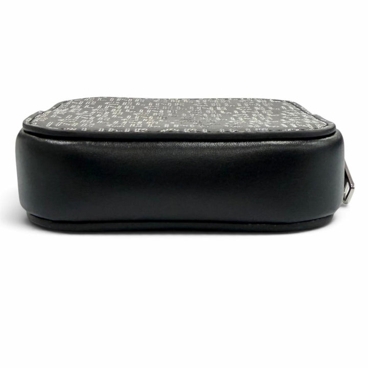 Excellent CELINE Coin case Logo print square leather purse black 10K743FGH.38SI