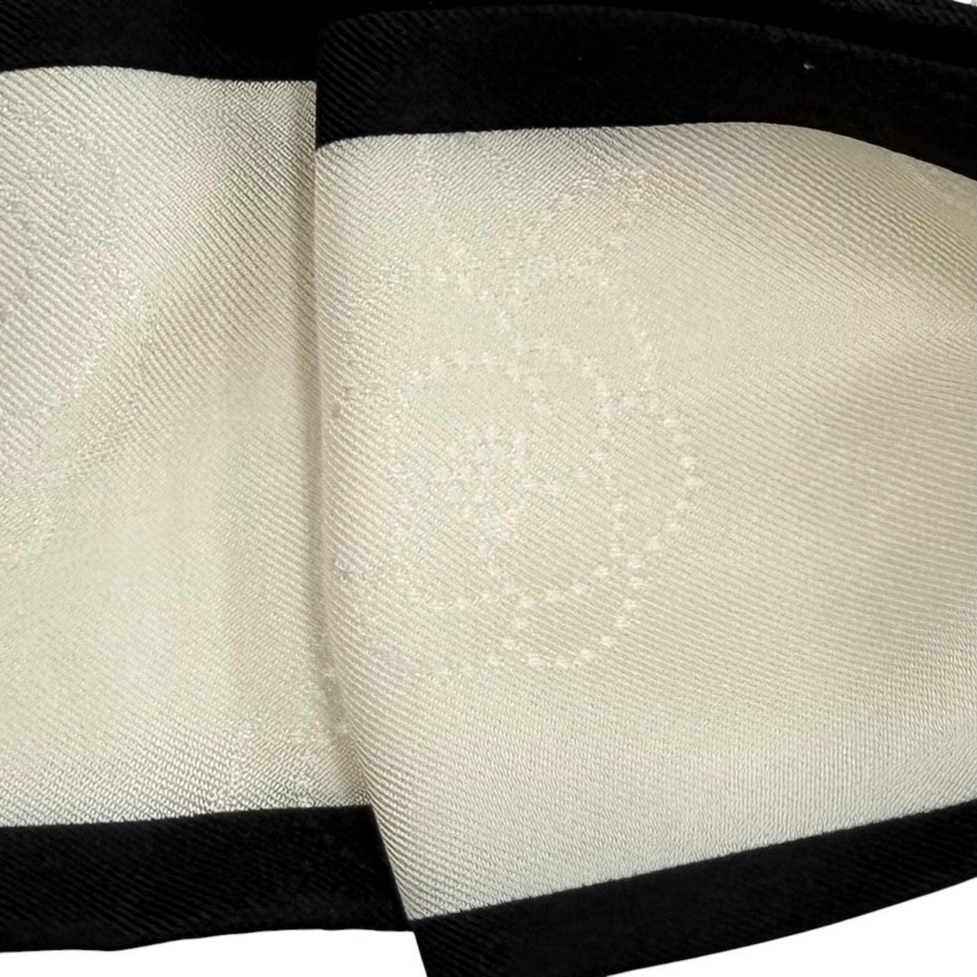 Excellent CHANEL Shush Logo-emblazoned camellia ribbon Ivory silk Women 21S