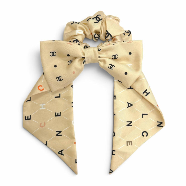 Excellent CHANEL COCO Mark logo scrunchie with ribbon, hair tie, silk AA9304