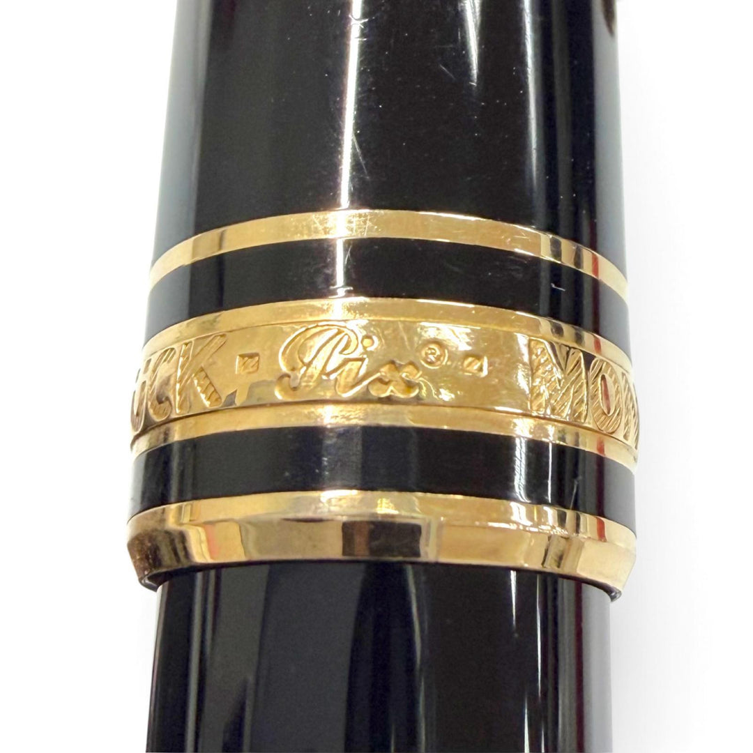 Great MONTBLANC Ballpoint pen Meisterstück Classic Pix black mens
