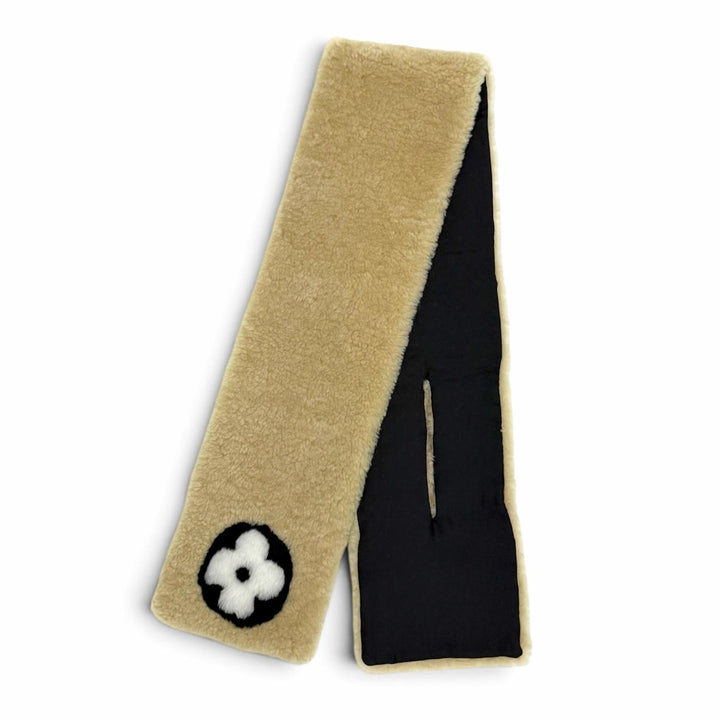 Excellent LOUIS VUITTON Echarpe Graphic LV Shearling Scarf beige M76163