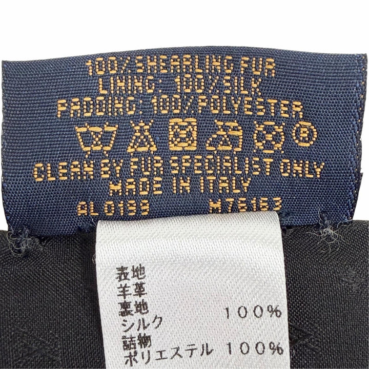 Excellent LOUIS VUITTON Echarpe Graphic LV Shearling Scarf beige M76163
