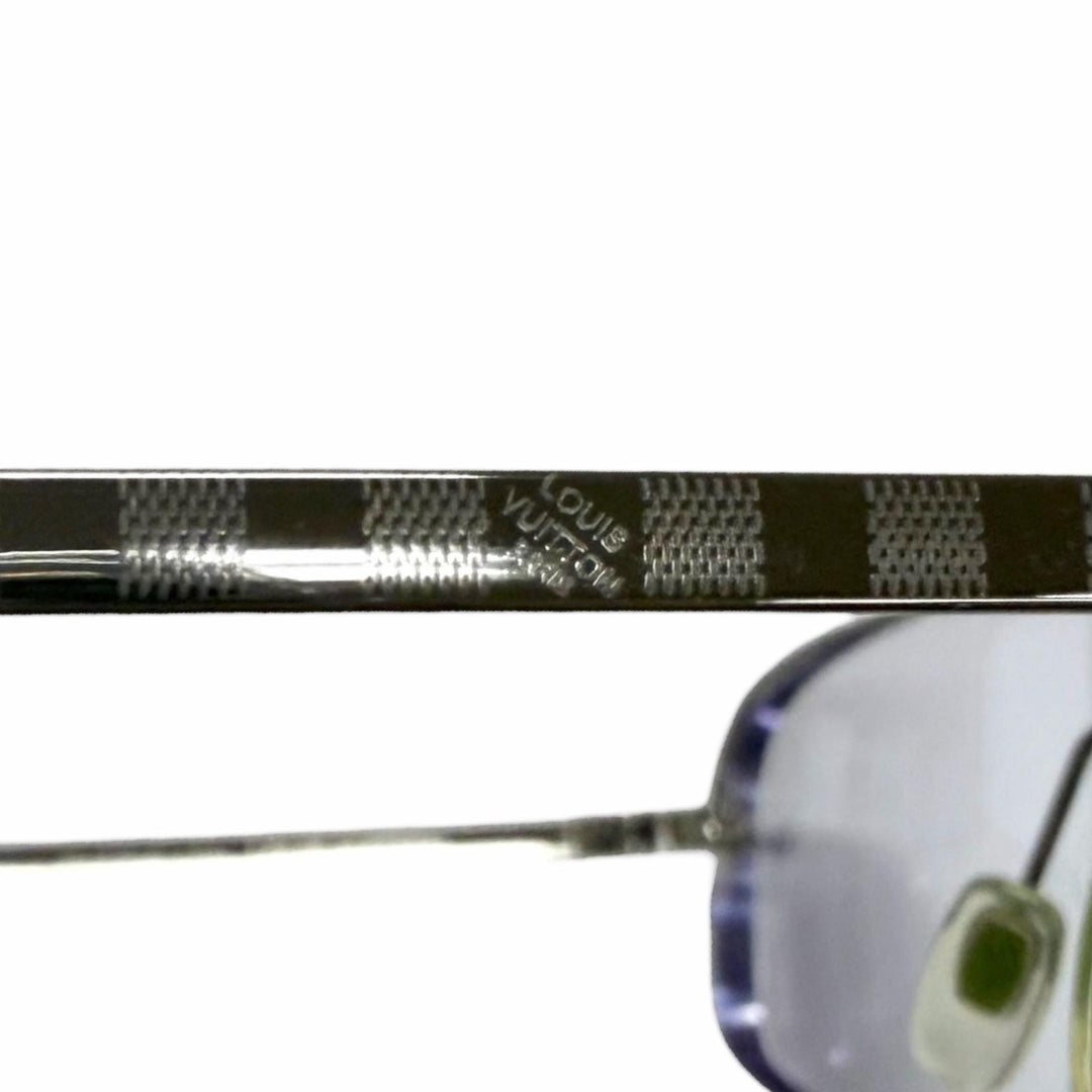Very Good LOUIS VUITTON sunglasses Sokoa Damier Two Bridges Cancer metallic