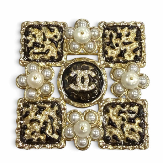 Excellent CHANEL Brooch COCO Mark Eco Pearl Rhinestone Square black Women L24S