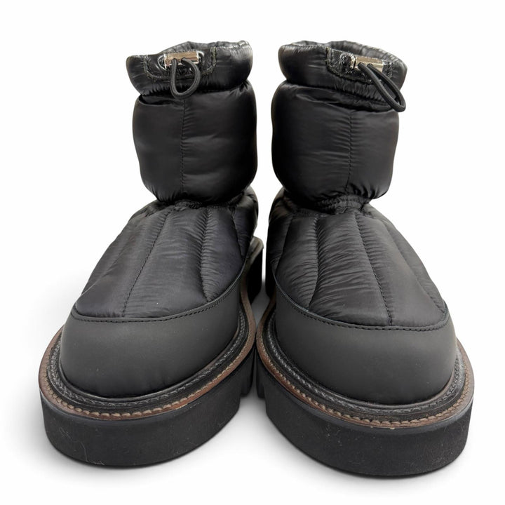 Pristine Sacai boots PADDED BOOTS Fleece with drawstring black 40 23-03230M