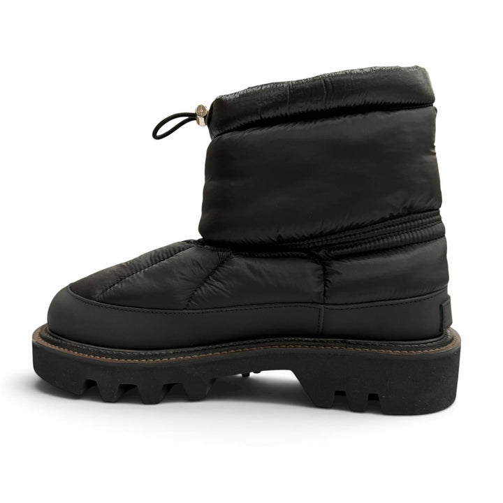 Pristine Sacai boots PADDED BOOTS Fleece with drawstring black 40 23-03230M