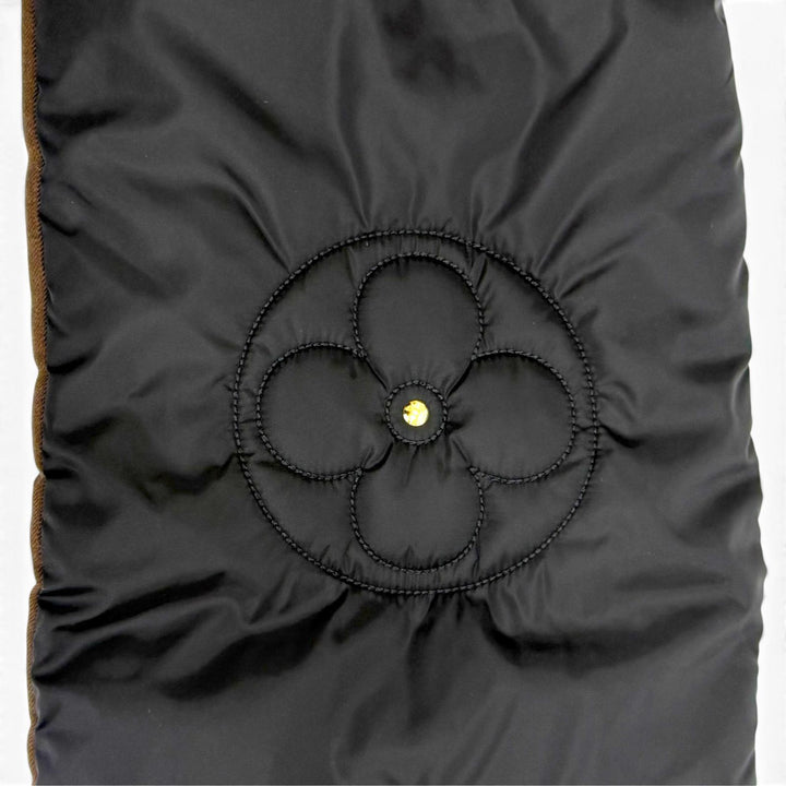 Great LOUIS VUITTON Scarf Echarpe Pillow Monogram LV stitching black M77049