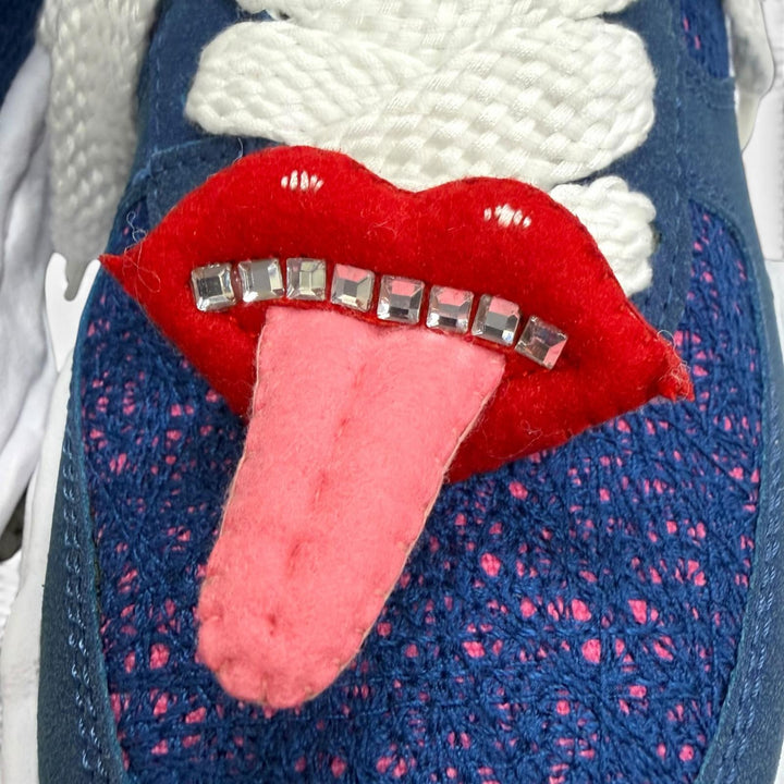 Pristine Maison MIHARA YASUHIRO 71 MICHAEL Low cut sneakers WAYNE with lips blue