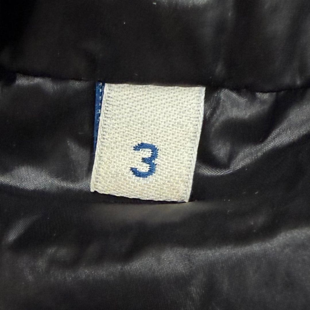 Great MONCLER Down vest GUI GILET Logo patch, packable, lightweight black Nylon