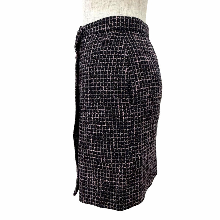 Excellent CHANEL Wrap skirt COCO Mark Lion Button Tweed black P73336V62835 22B