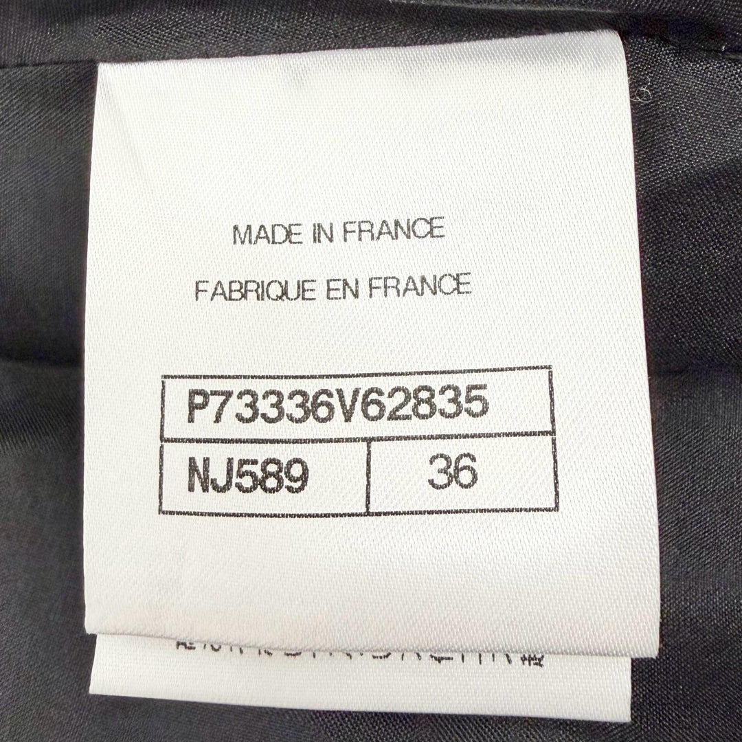 Excellent CHANEL Wrap skirt COCO Mark Lion Button Tweed black P73336V62835 22B