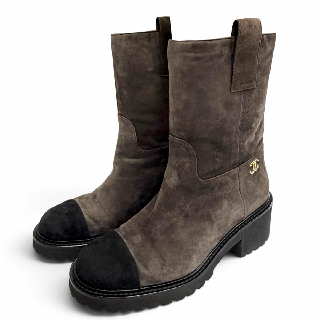 Great CHANEL short boots COCO Mark Logo Suede Leather Ankle Boots 36 G36749