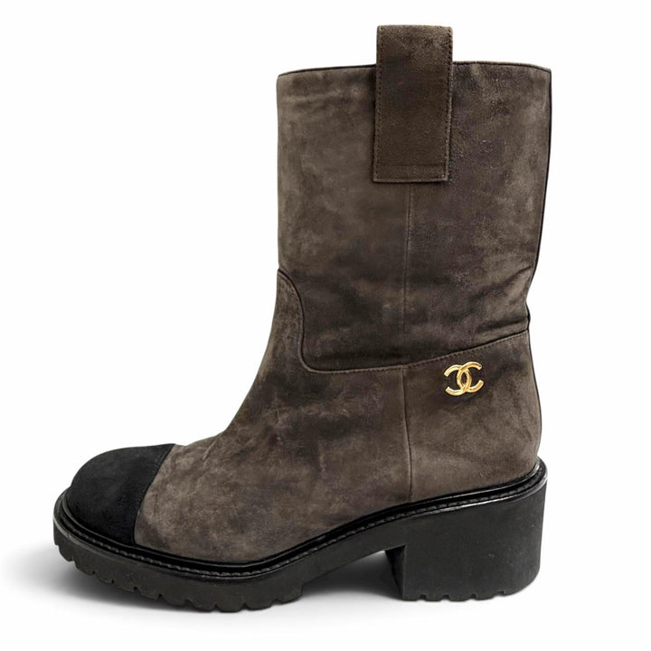 Great CHANEL short boots COCO Mark Logo Suede Leather Ankle Boots 36 G36749