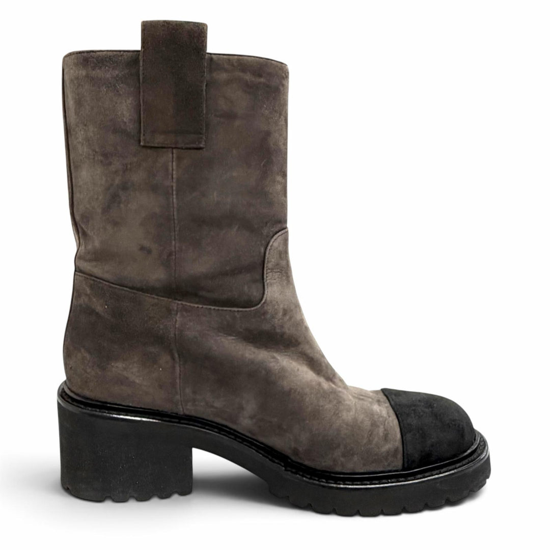 Great CHANEL short boots COCO Mark Logo Suede Leather Ankle Boots 36 G36749