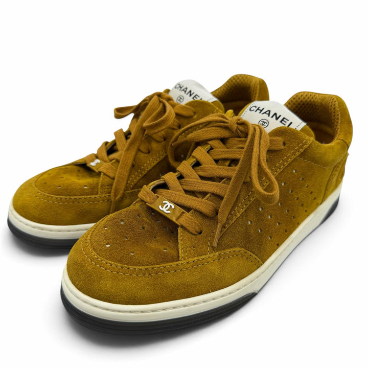 Excellent CHANEL Low cut sneakers COCO Mark logo suede leather Brown 38 G39225