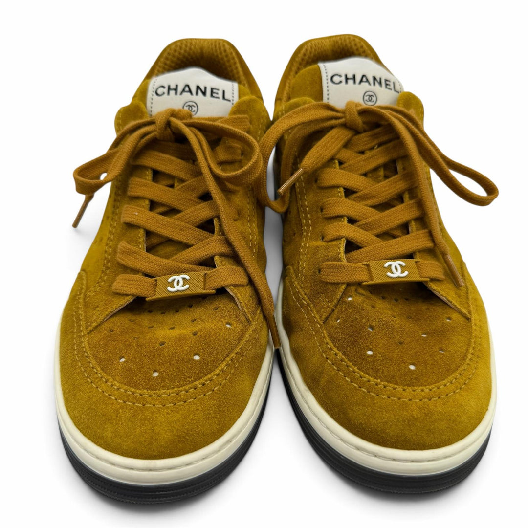 Excellent CHANEL Low cut sneakers COCO Mark logo suede leather Brown 38 G39225