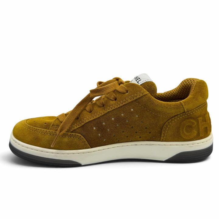 Excellent CHANEL Low cut sneakers COCO Mark logo suede leather Brown 38 G39225