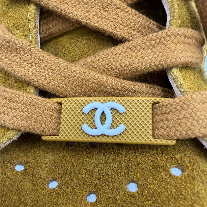 Excellent CHANEL Low cut sneakers COCO Mark logo suede leather Brown 38 G39225