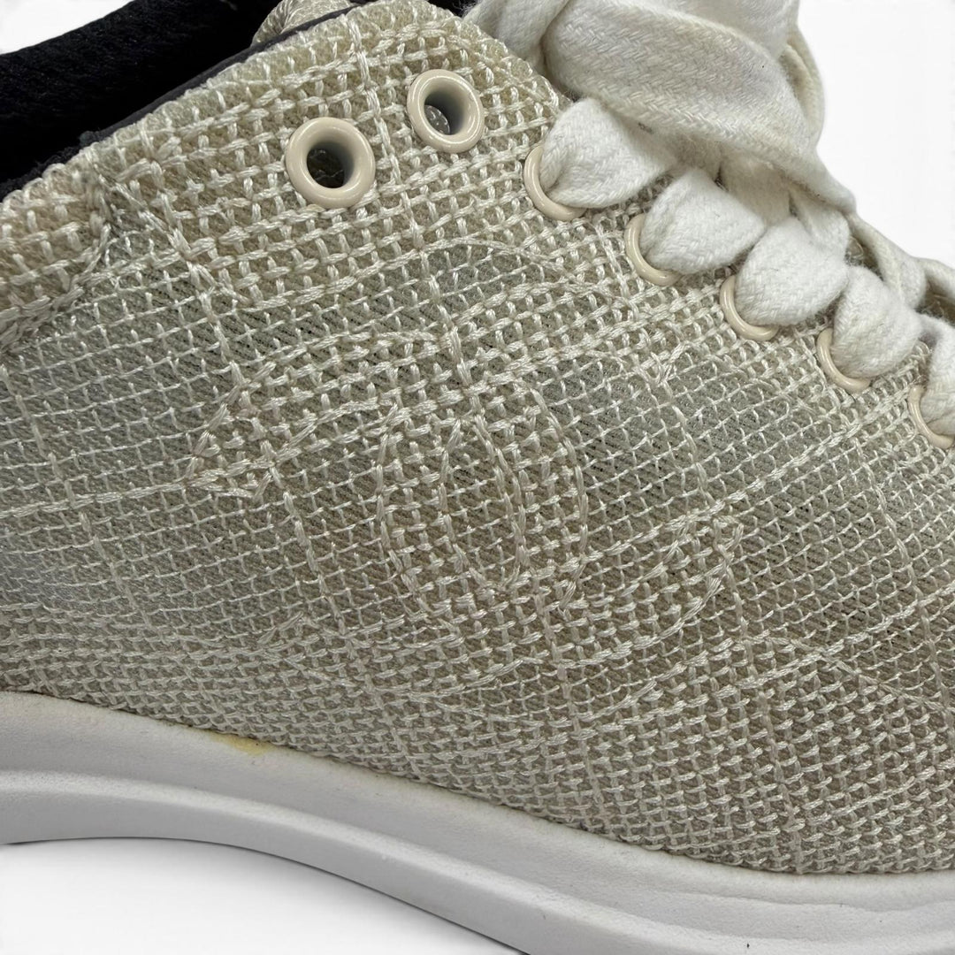 Great CHANEL Low cut sneakers COCO Mark Logo Lace-up beige Women 36 G37129