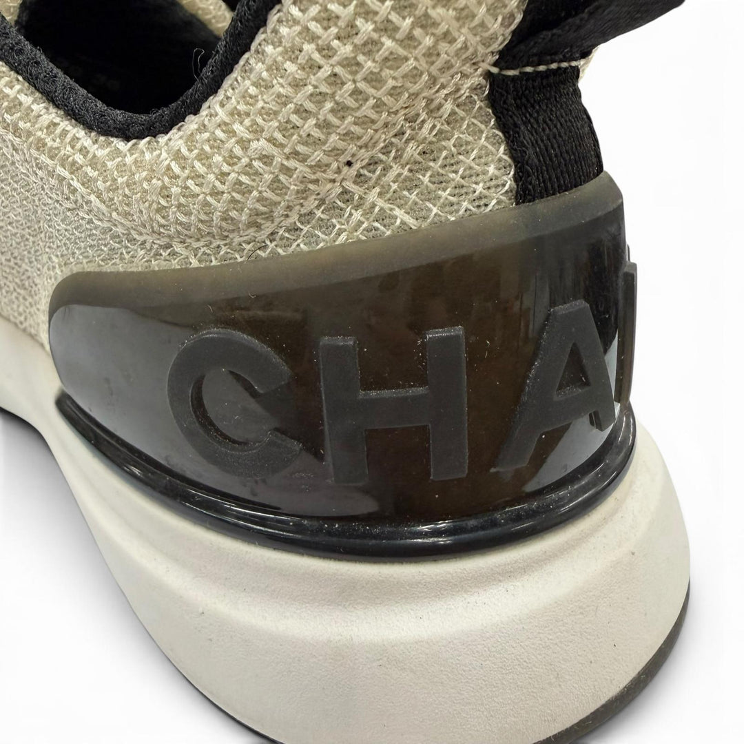 Great CHANEL Low cut sneakers COCO Mark Logo Lace-up beige Women 36 G37129