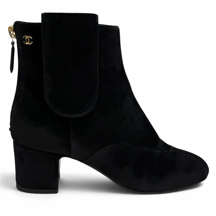 Great CHANEL short boots black Velor Women 35 G35184