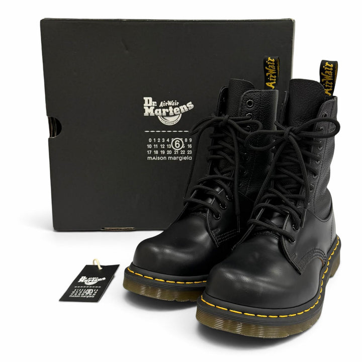 Pristine Dr.Martens MM6 short boots 1490 TWIST black leather Women S66WU0126