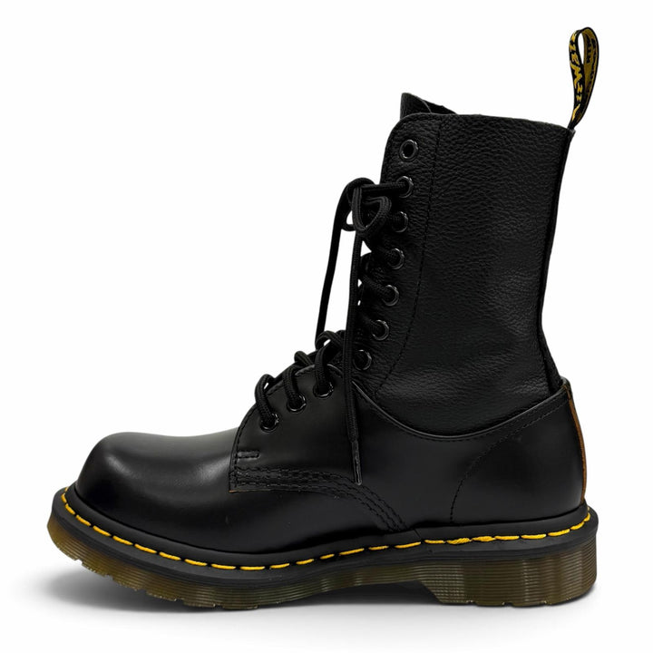 Pristine Dr.Martens MM6 short boots 1490 TWIST black leather Women S66WU0126