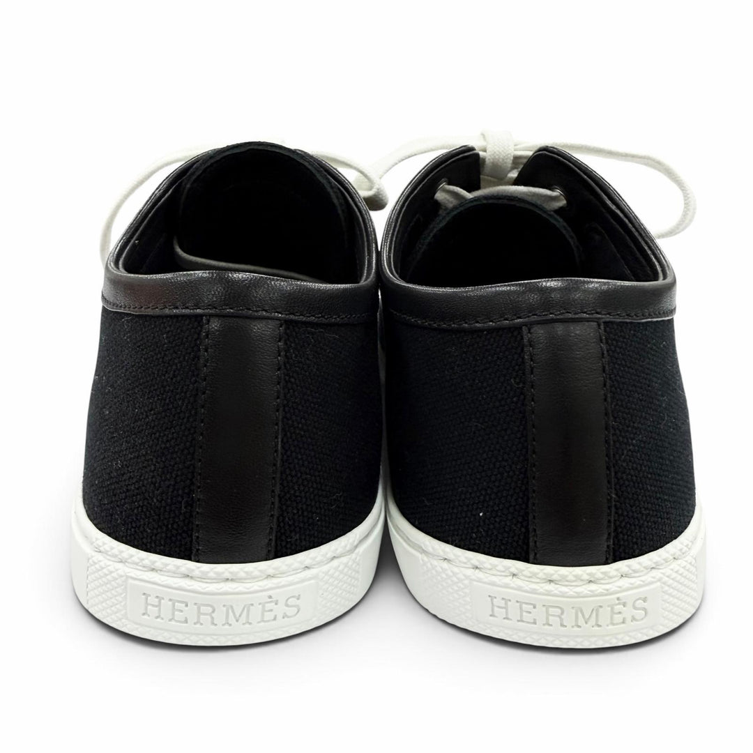 Pristine HERMES sneakers Innocent Leather logo patch, lace-up design black 36