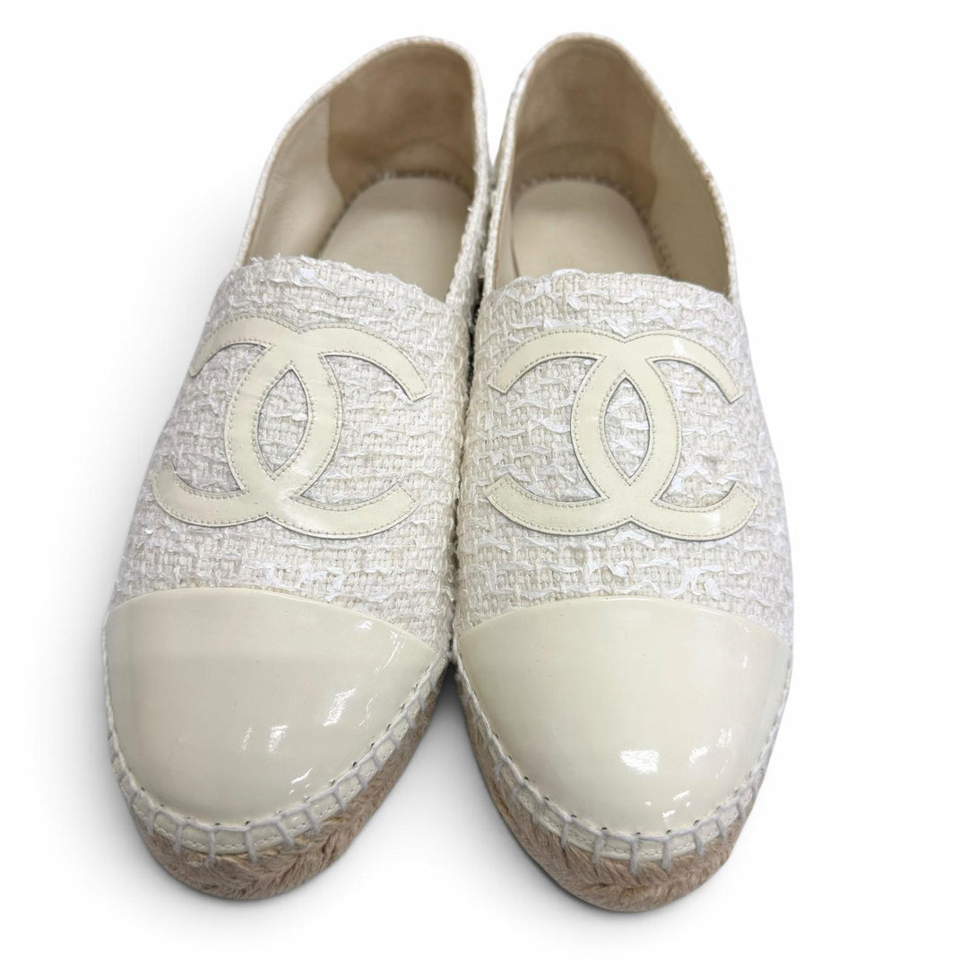 Great CHANEL Slip-on COCO Mark espadrilles Ivory mens 42 G29762