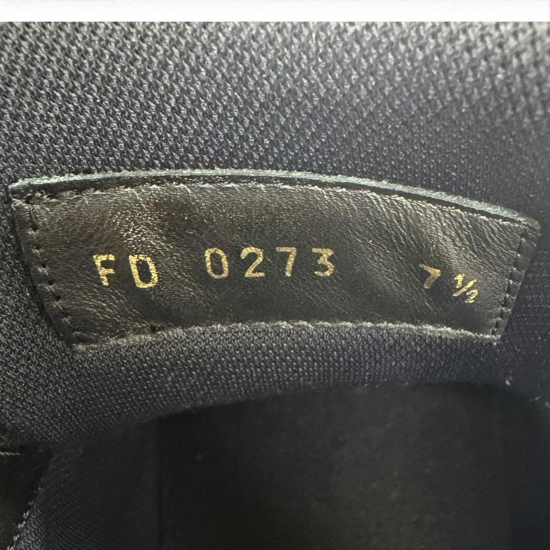 Great LOUIS VUITTON Low cut sneakers LV Trainer Line black Monogram