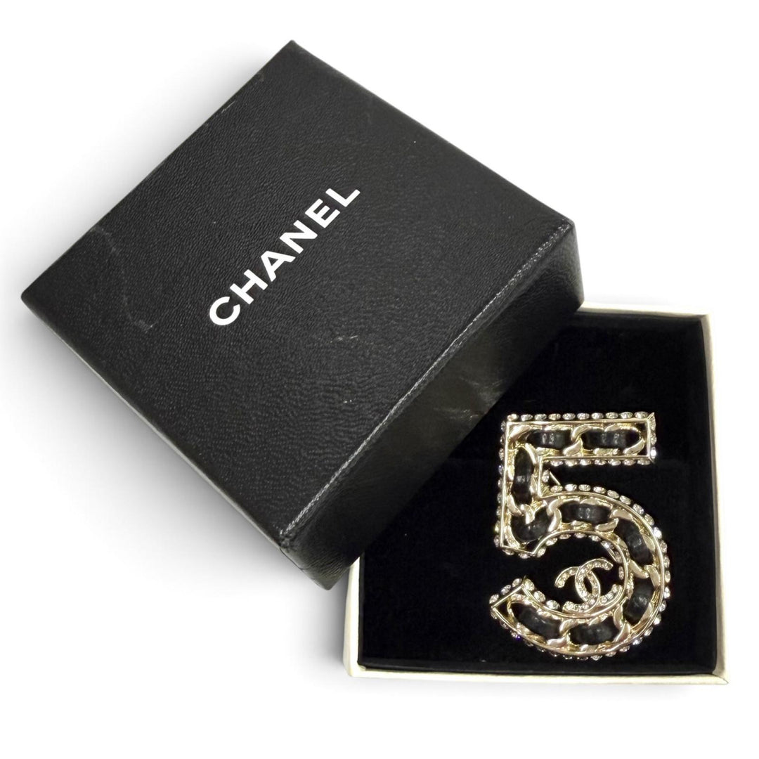 Excellent CHANEL Brooch NO.5 COCO Mark Rhinestone Chain Motif Crystal black B23P