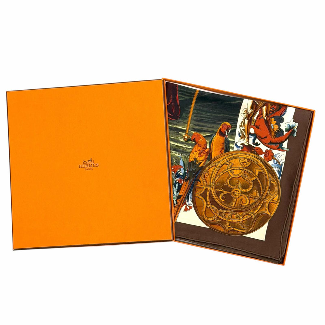Excellent HERMES scarf Les Ameriques COLOMBVS Calle 90 Brown silk Women