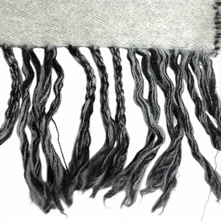 Great LOUIS VUITTON Scarf LV Essential Monogram Shine Fringe black