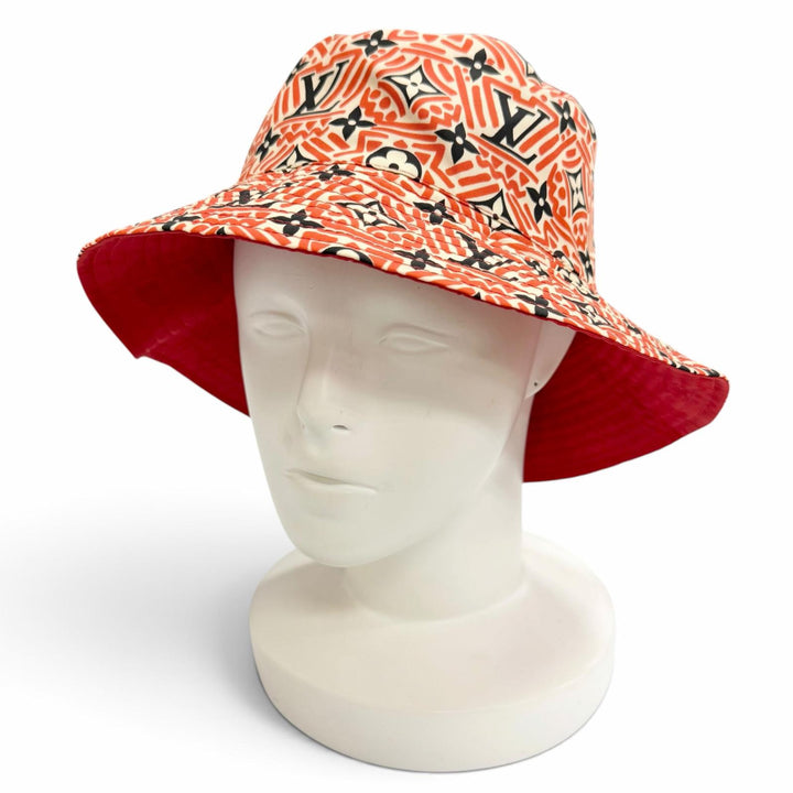 Great LOUIS VUITTON Bob Carry-On Crème Rouge Monogram Bucket hat Red M76537