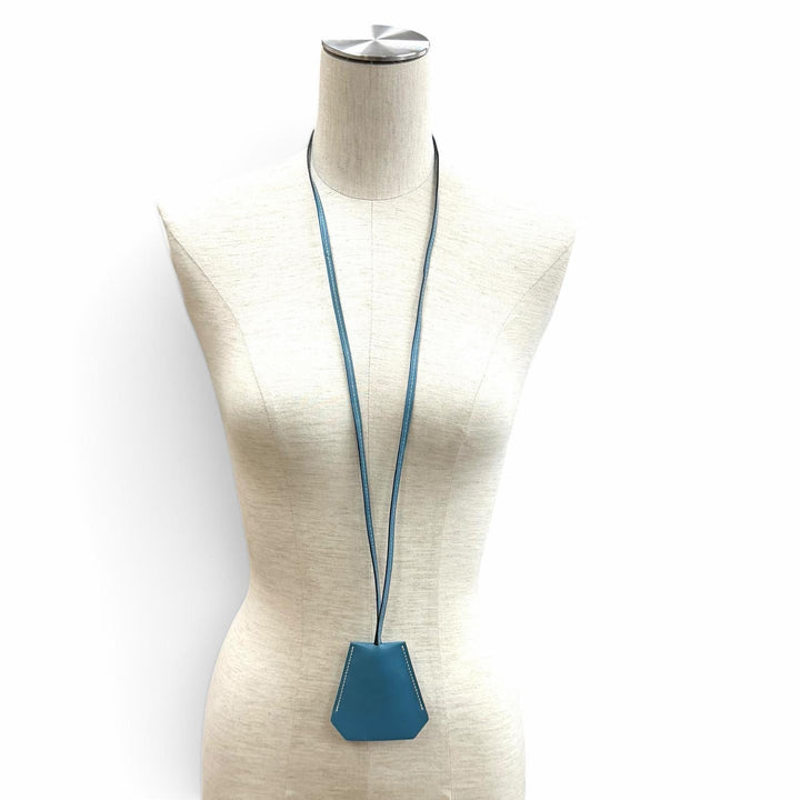 Great HERMES Necklace Clochette Vaux Swift Leather Women