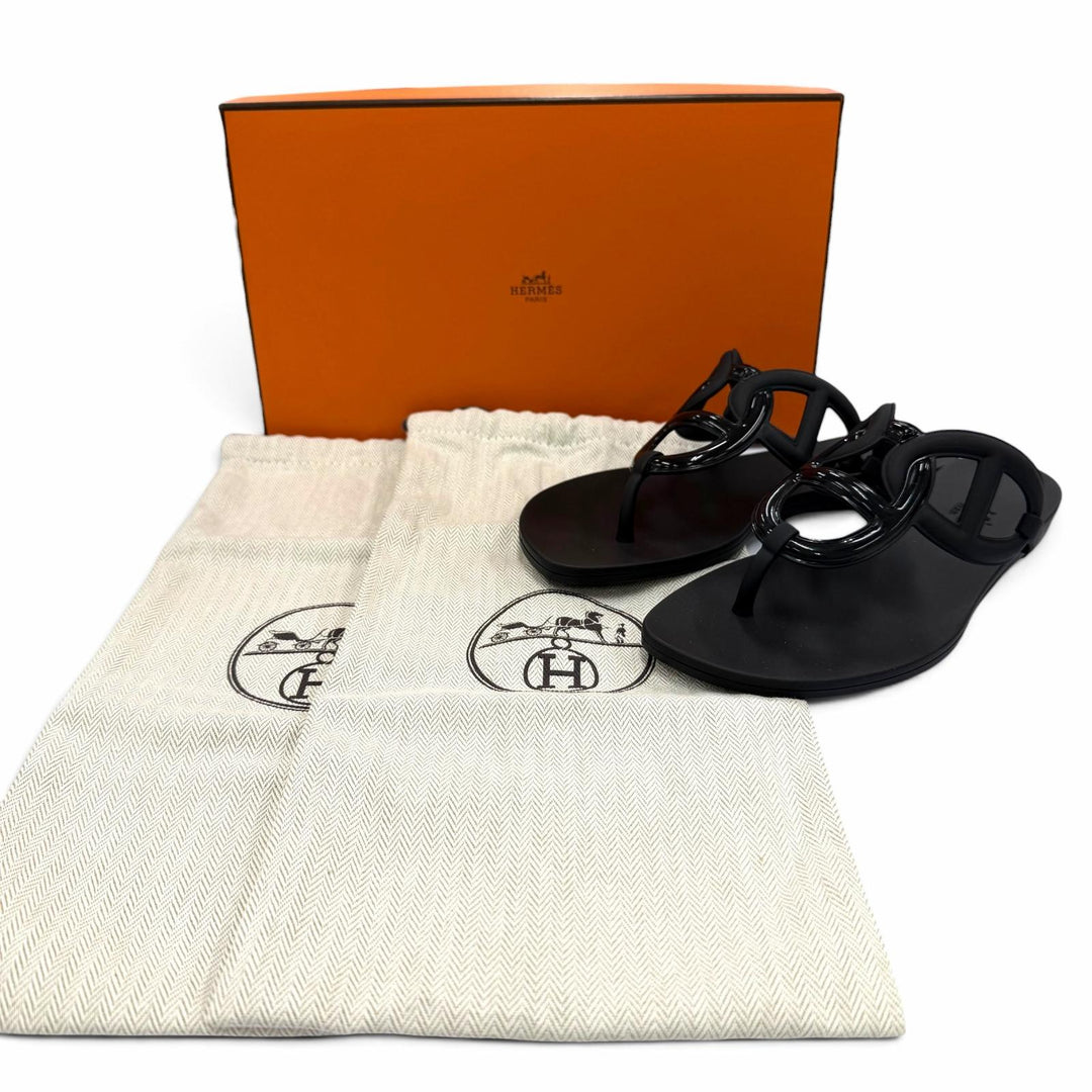 Pristine HERMES Sandals Egeri Chaine d'Ancre flat sandals with thong rubber 36